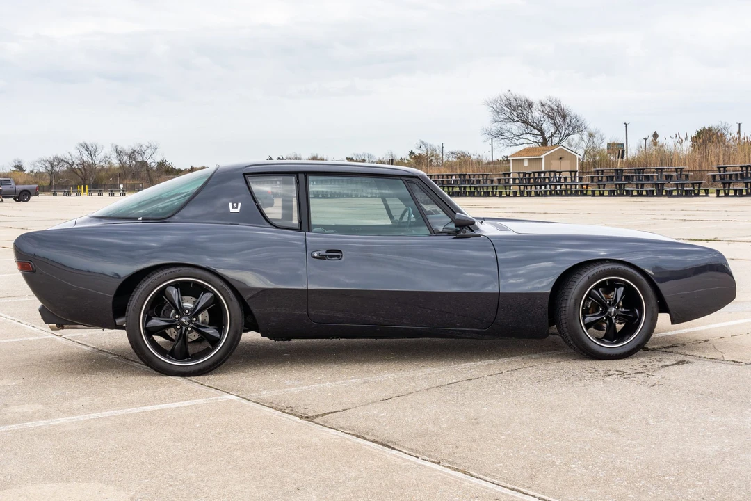 1963 Studebaker Avanti - Image 5 of 31
