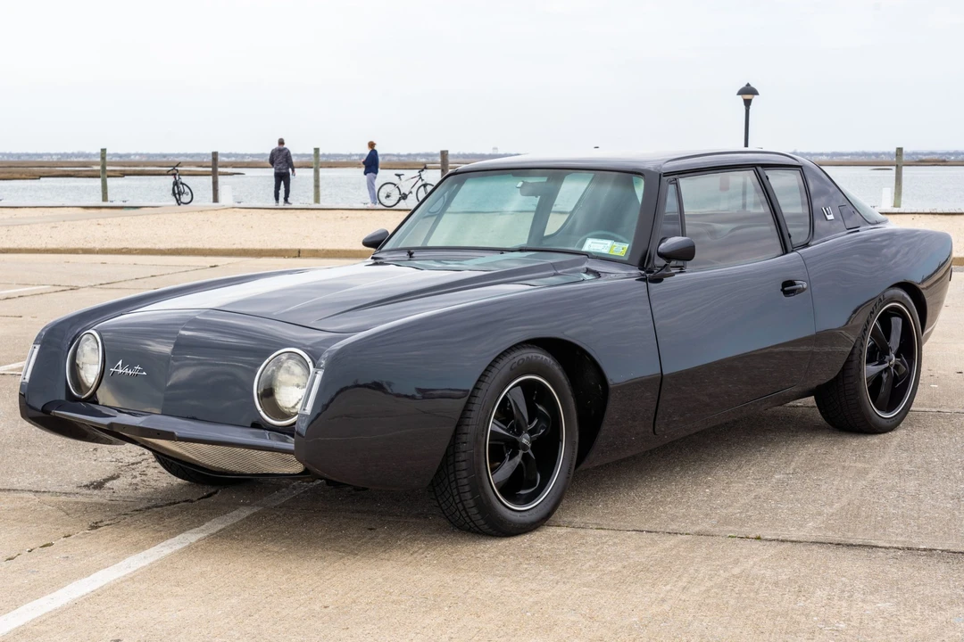 1963 Studebaker Avanti - Image 2 of 31