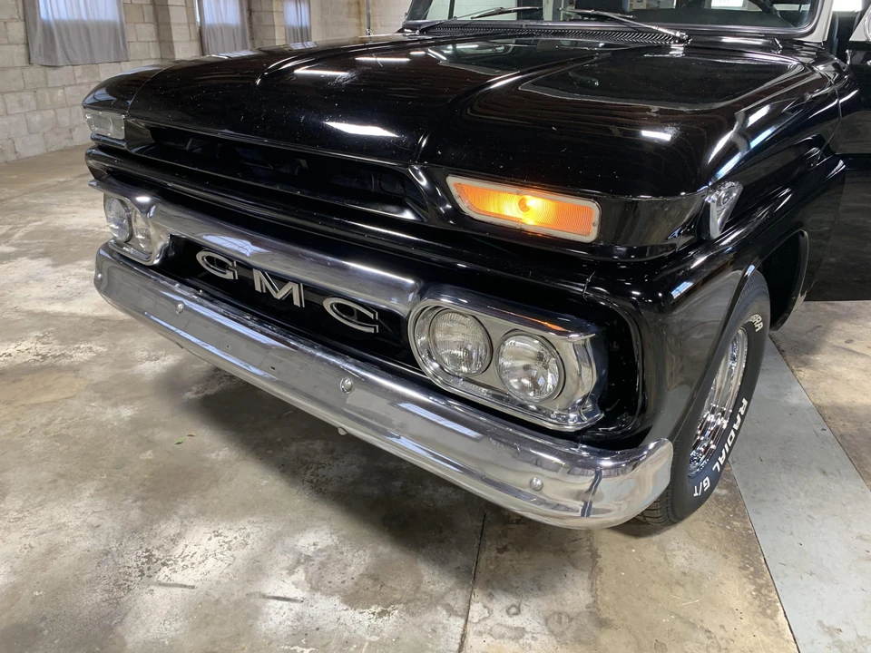 1964 GMC Suburban 4th Gen - Image 29 of 31