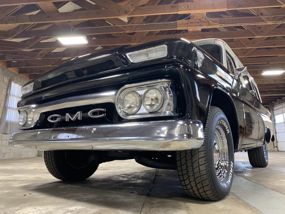 1964 GMC Suburban 4th Gen - Image 23 of 31