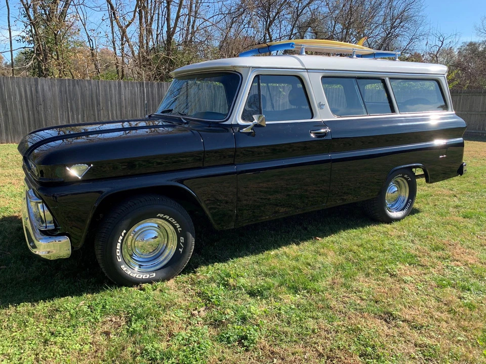 1964 GMC Suburban 4th Gen - Image 3 of 31