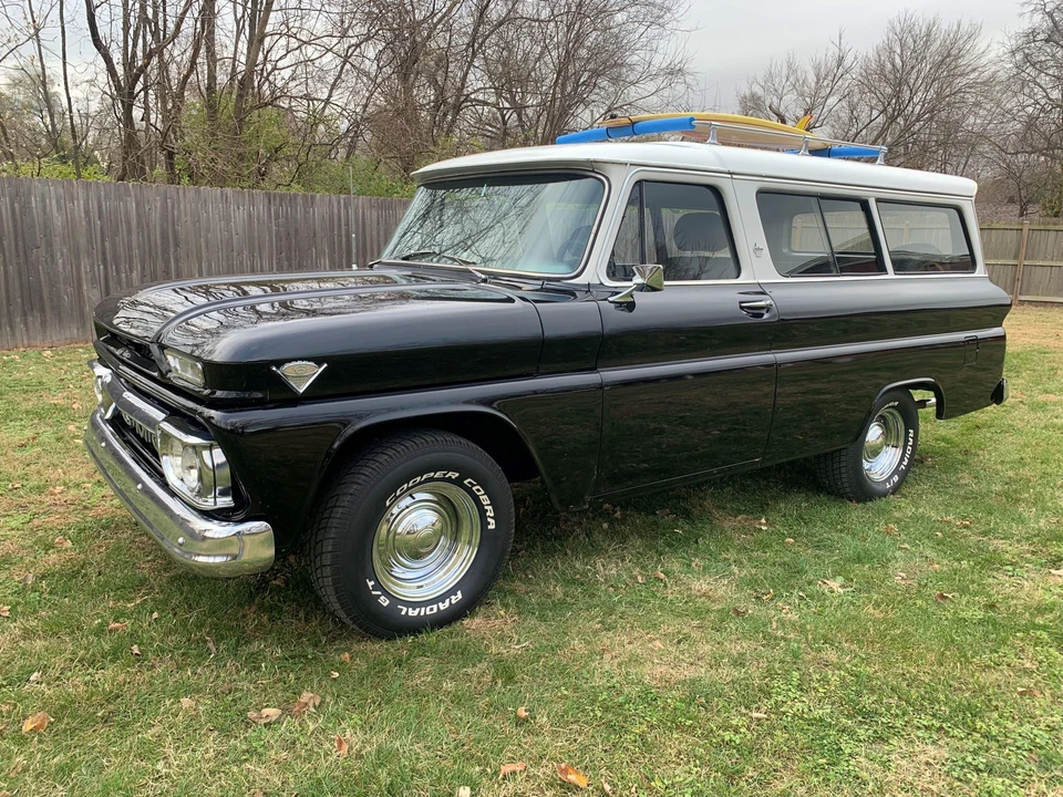 1964 GMC Suburban 4th Gen - Image 5 of 31