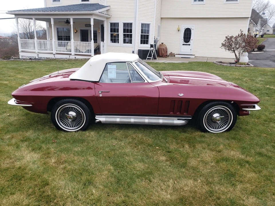 1965 Chevrolet Corvette C2 - Image 30 of 31