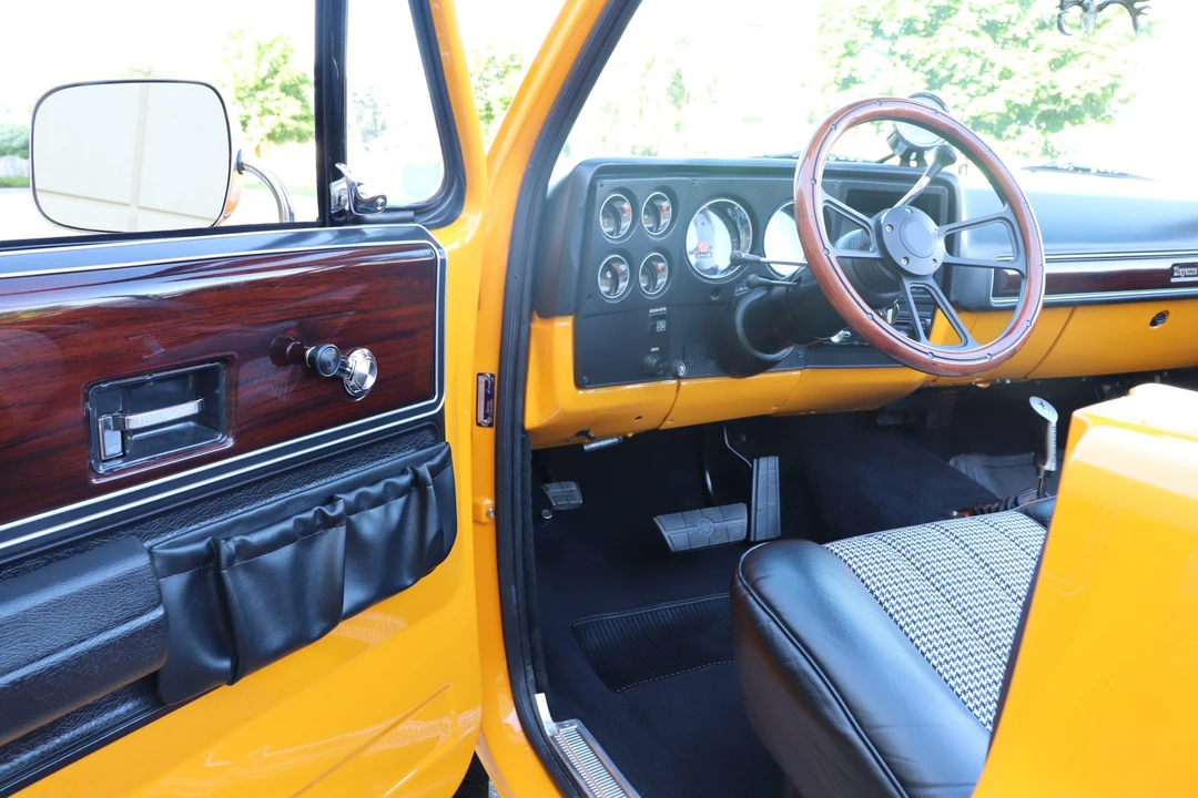 1973 GMC Jimmy 2nd Gen - Image 21 of 31