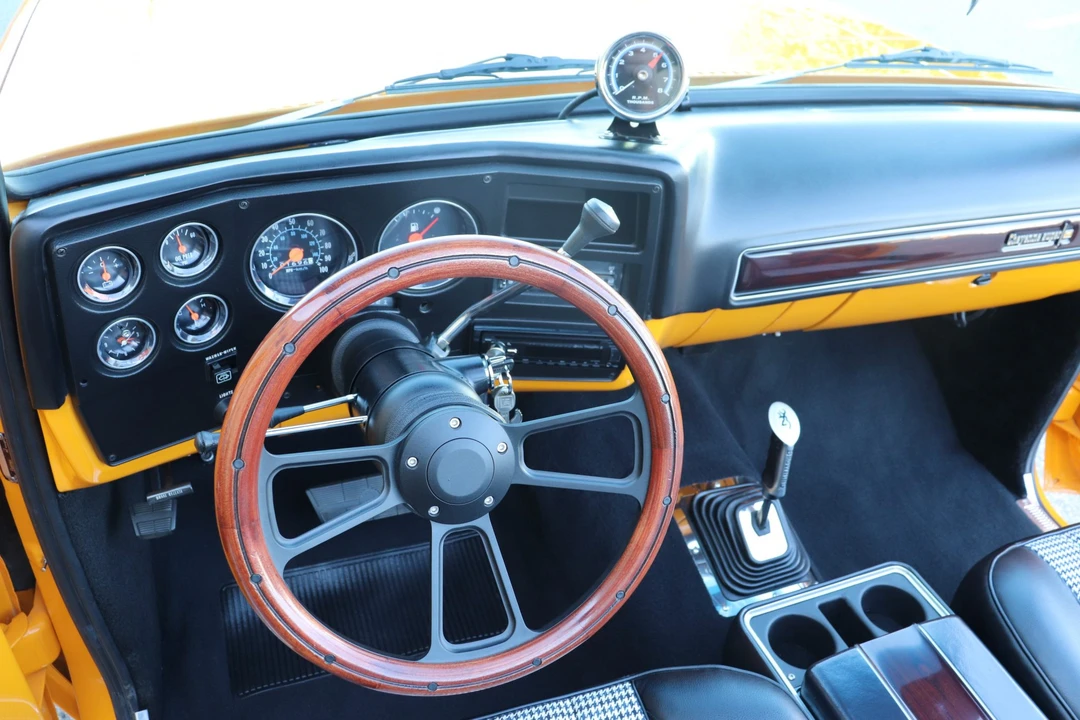 1973 GMC Jimmy 2nd Gen - Image 23 of 31