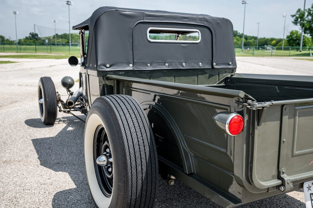 Ford Hot Rod - Image 17 of 31