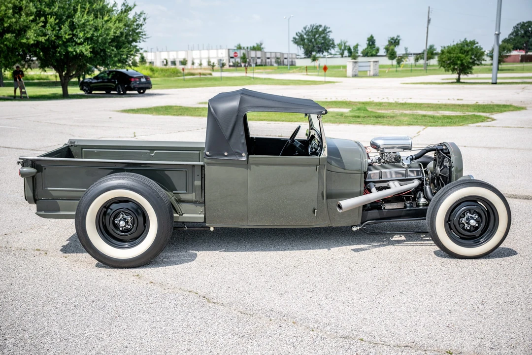 Ford Hot Rod - Image 7 of 31