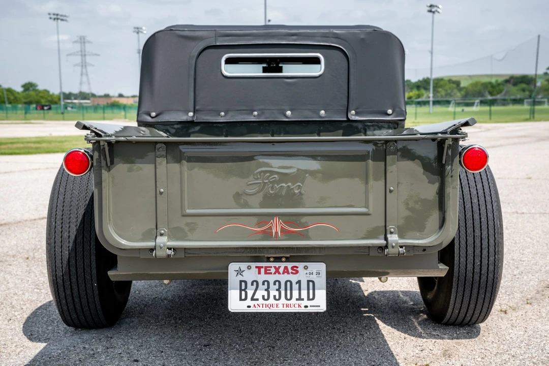 Ford Hot Rod - Image 16 of 31