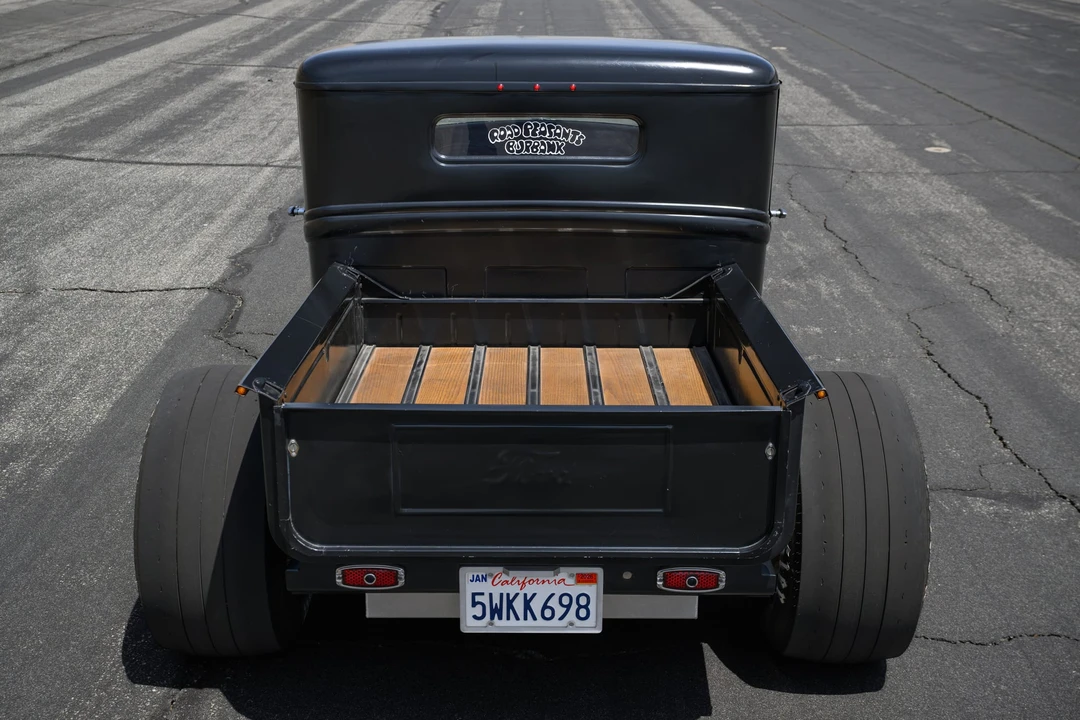 Ford Hot Rod - Image 19 of 31