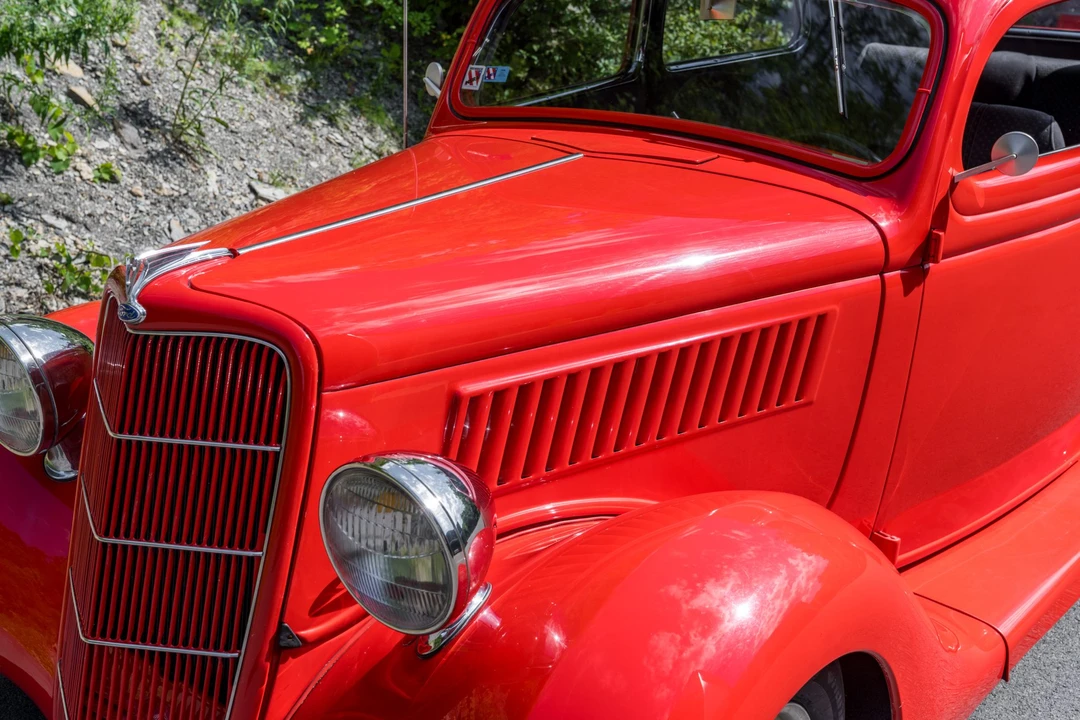 Ford Model 48 & 68 - Image 10 of 31