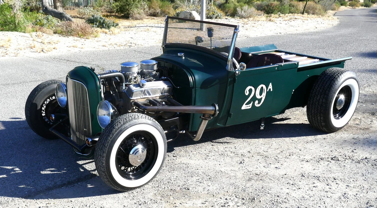 Ford Model A Pickup & Model AA - Image 3 of 31