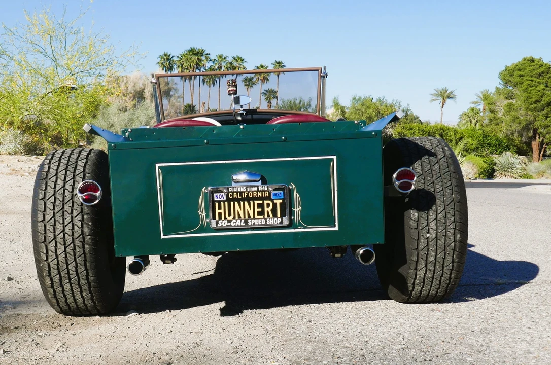 Ford Model A Pickup & Model AA - Image 22 of 31