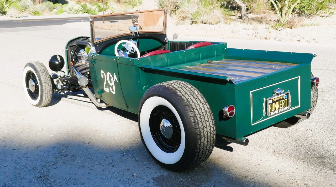 Ford Model A Pickup & Model AA - Image 15 of 31