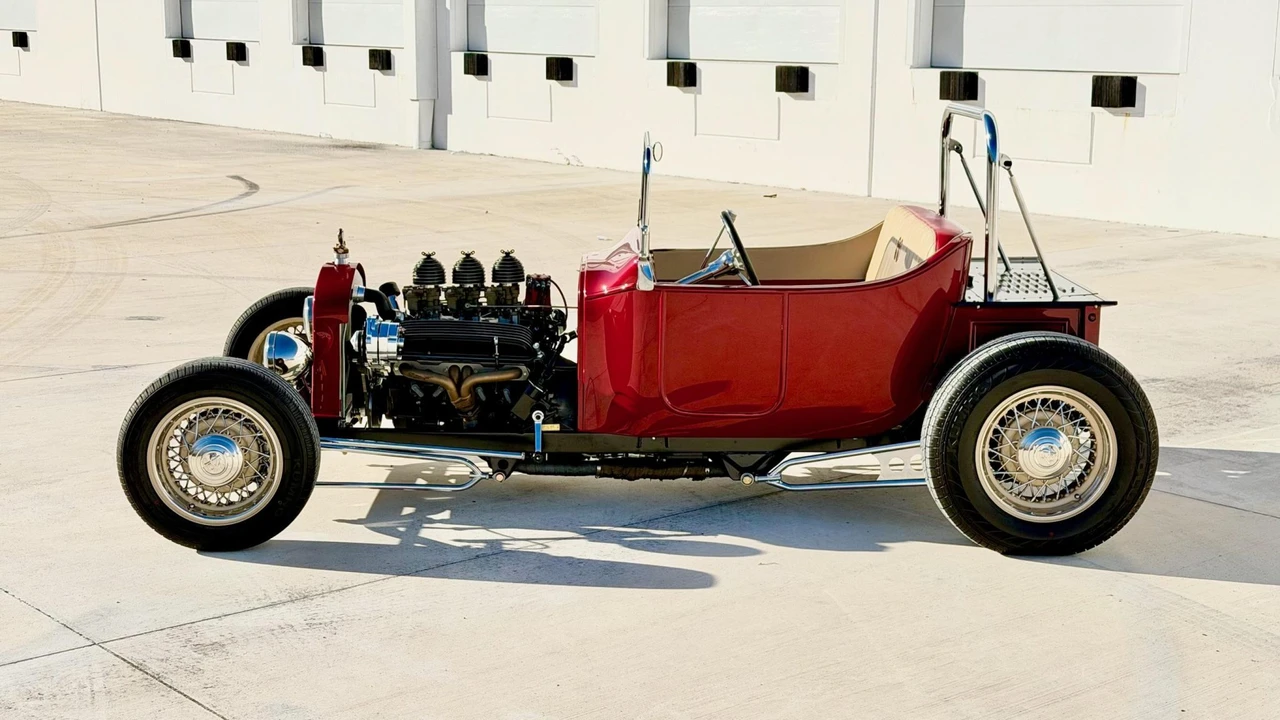 Ford Hot Rod - Image 25 of 31