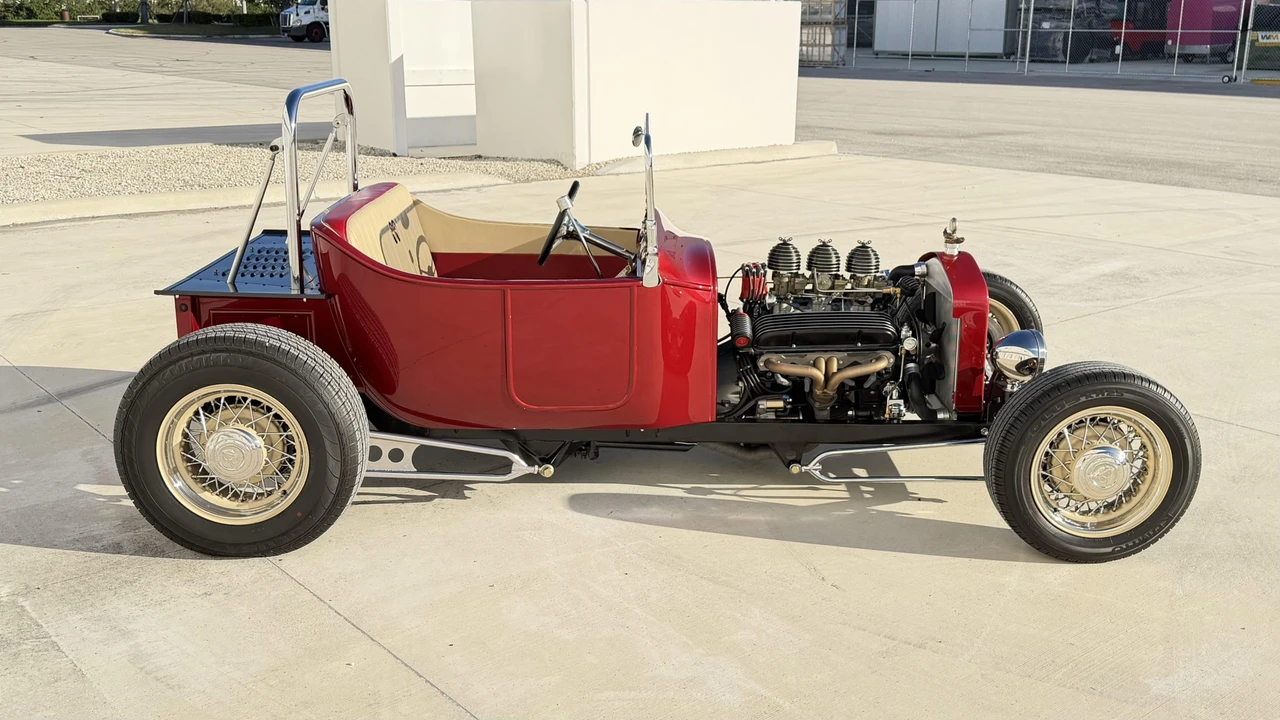 Ford Hot Rod - Image 17 of 31