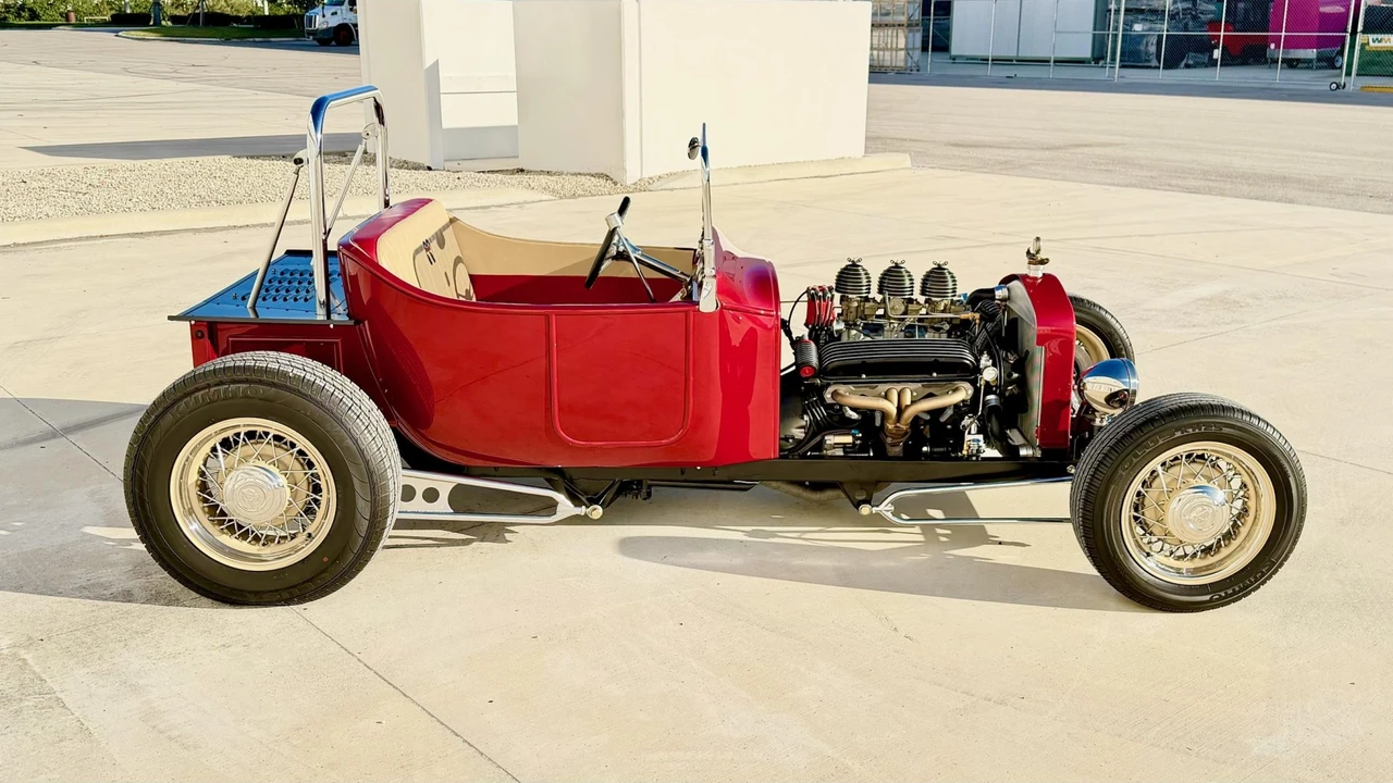 Ford Hot Rod - Image 15 of 31