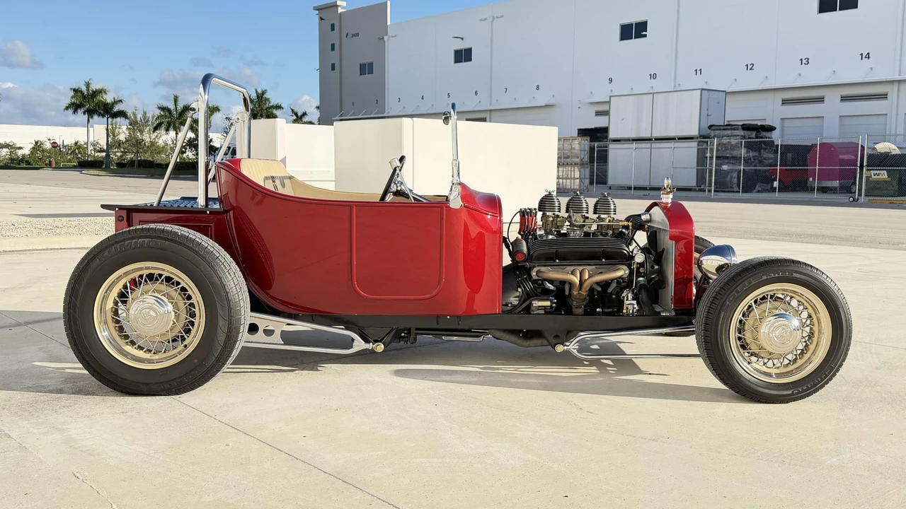 Ford Hot Rod - Image 16 of 31