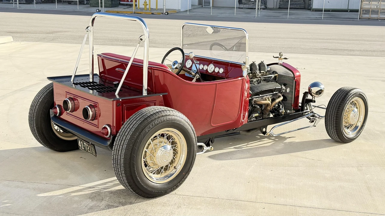 Ford Hot Rod - Image 18 of 31