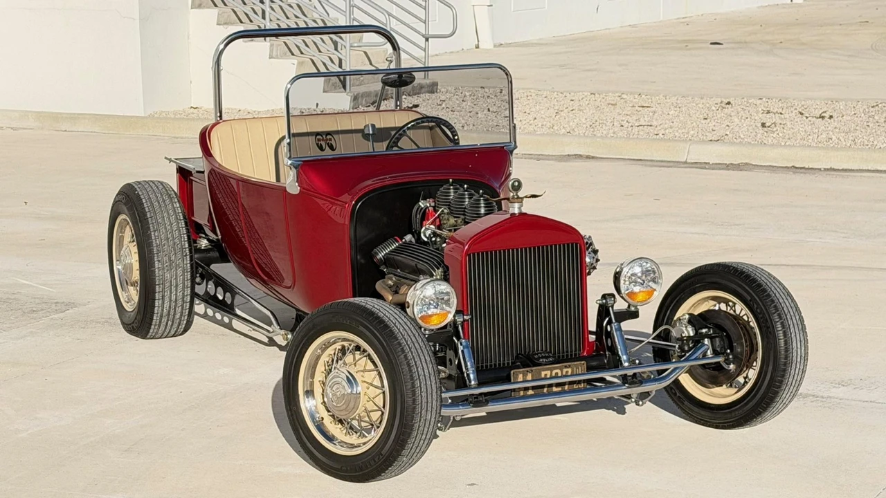 Ford Hot Rod - Image 12 of 31