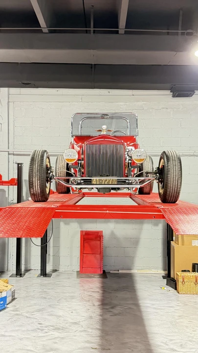 Ford Hot Rod - Image 29 of 31