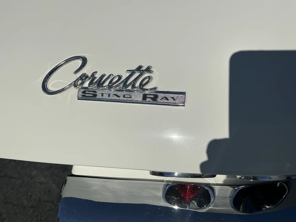 1964 Chevrolet Corvette C2 - Image 13 of 31