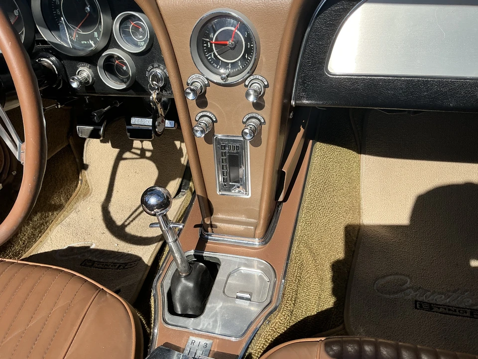 1964 Chevrolet Corvette C2 - Image 22 of 31
