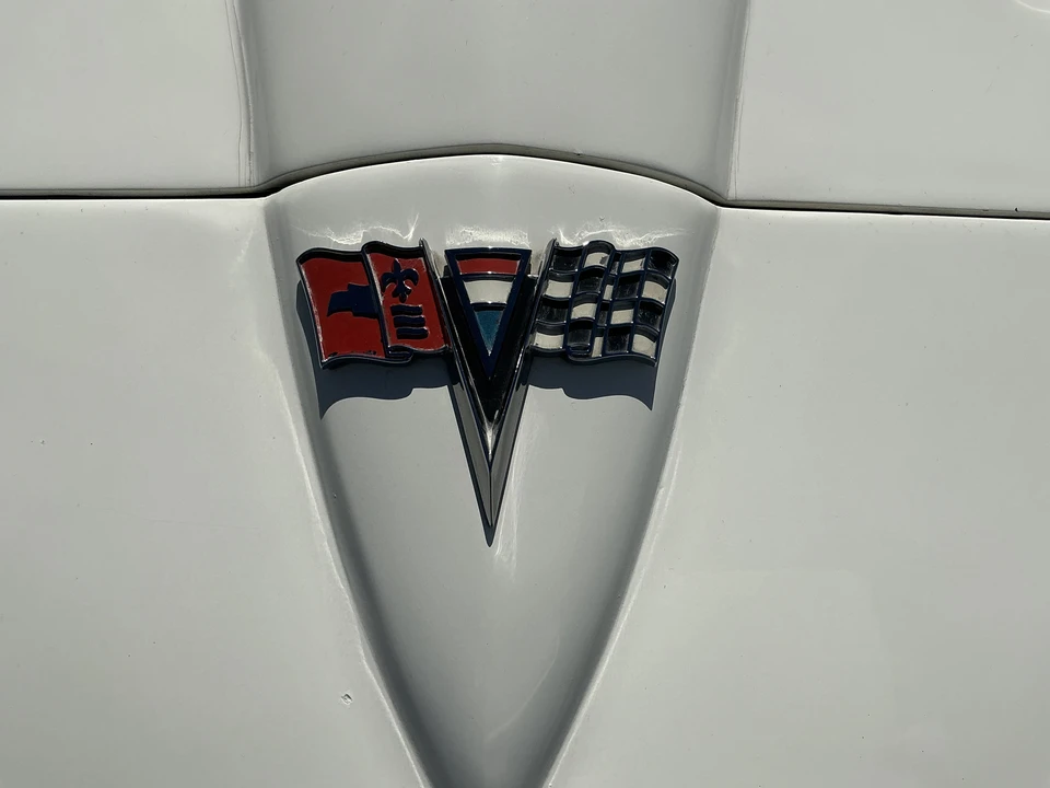 1964 Chevrolet Corvette C2 - Image 16 of 31