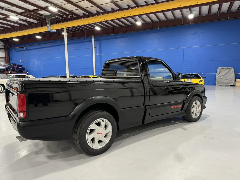 1991 GMC Syclone - Image 19 of 31