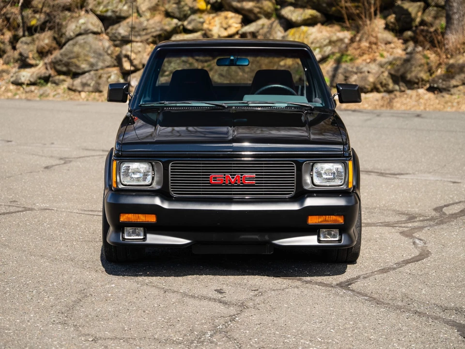 1991 GMC Syclone - Image 13 of 31