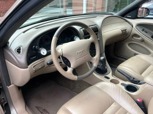 2002 Ford SN95 Mustang - Image 10 of 12