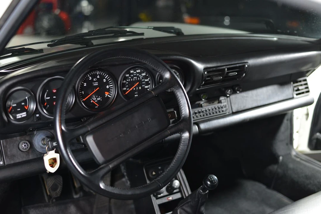 1986 Porsche 930 Turbo - Image 24 of 31