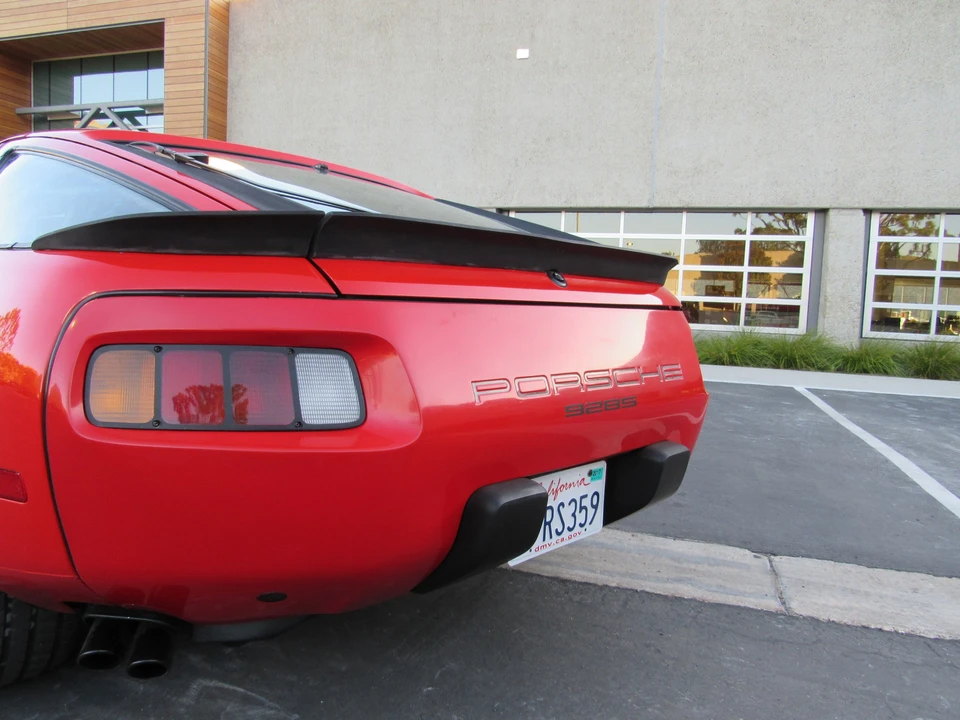 1986 Porsche 928 S - Image 28 of 31