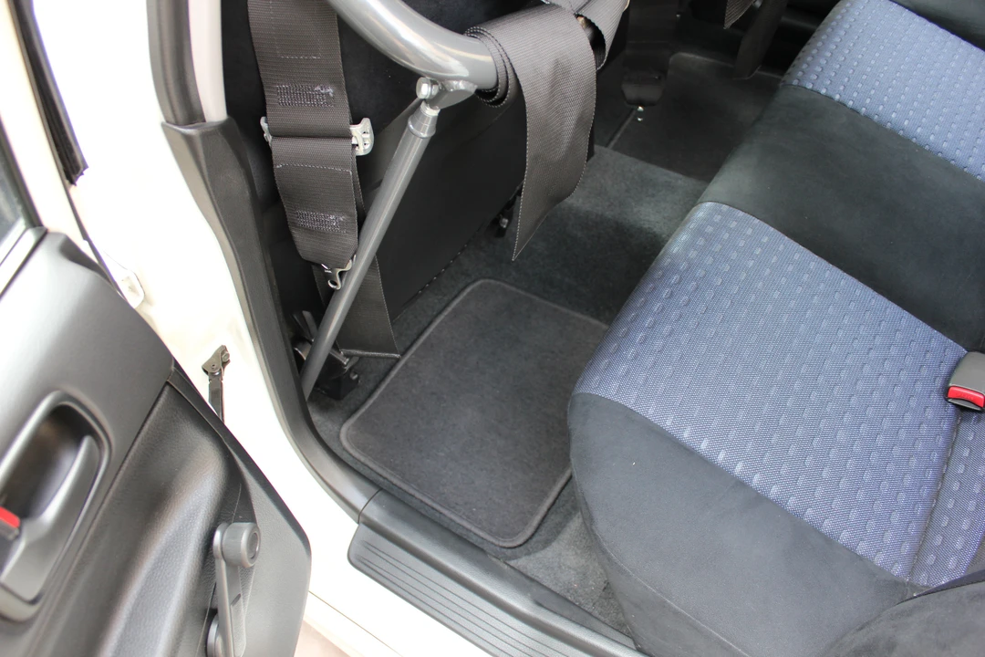 2004 Mitsubishi Lancer Evolution VIII 7th Gen - Image 25 of 31
