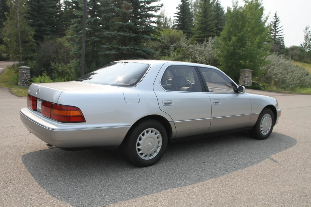 1991 Lexus LS 1st Gen - Image 10 of 31