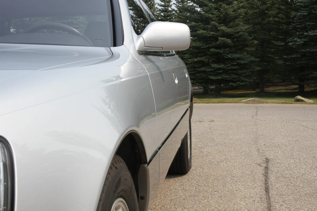 1991 Lexus LS 1st Gen - Image 15 of 31