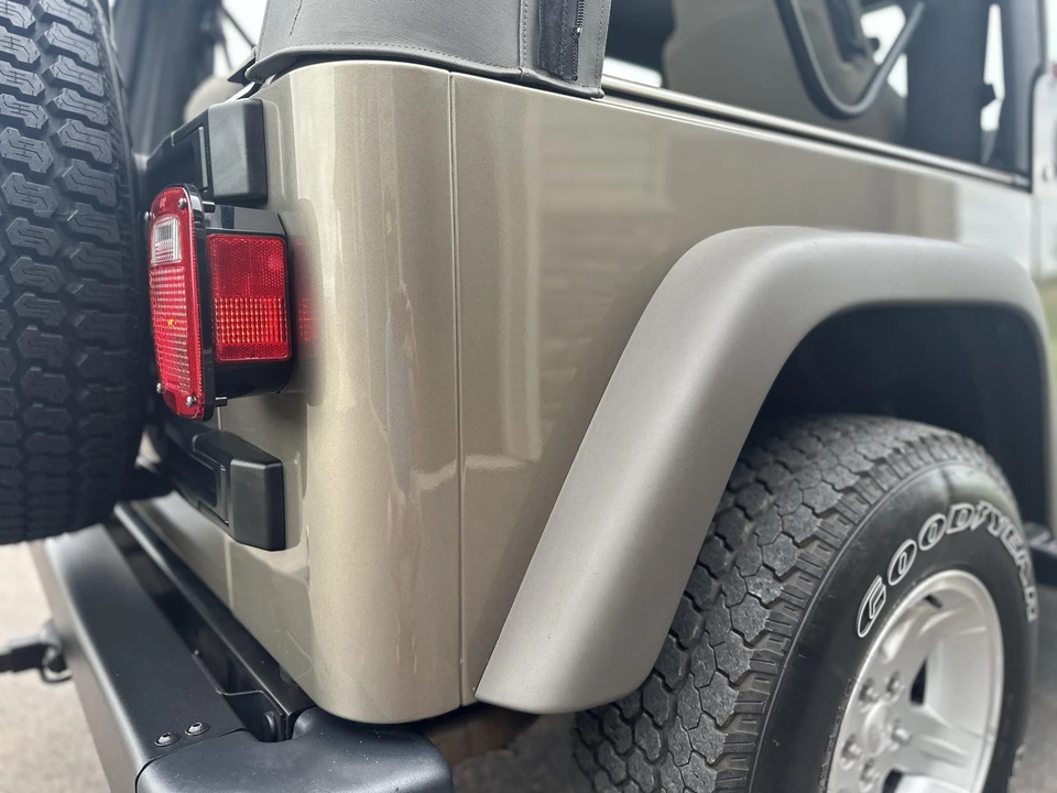 2006 Jeep TJ Wrangler - Image 21 of 31