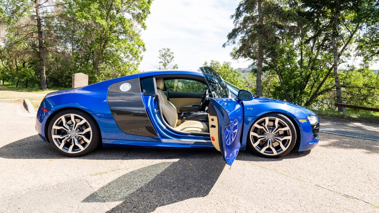 2010 Audi 42 R8 - Image 21 of 31