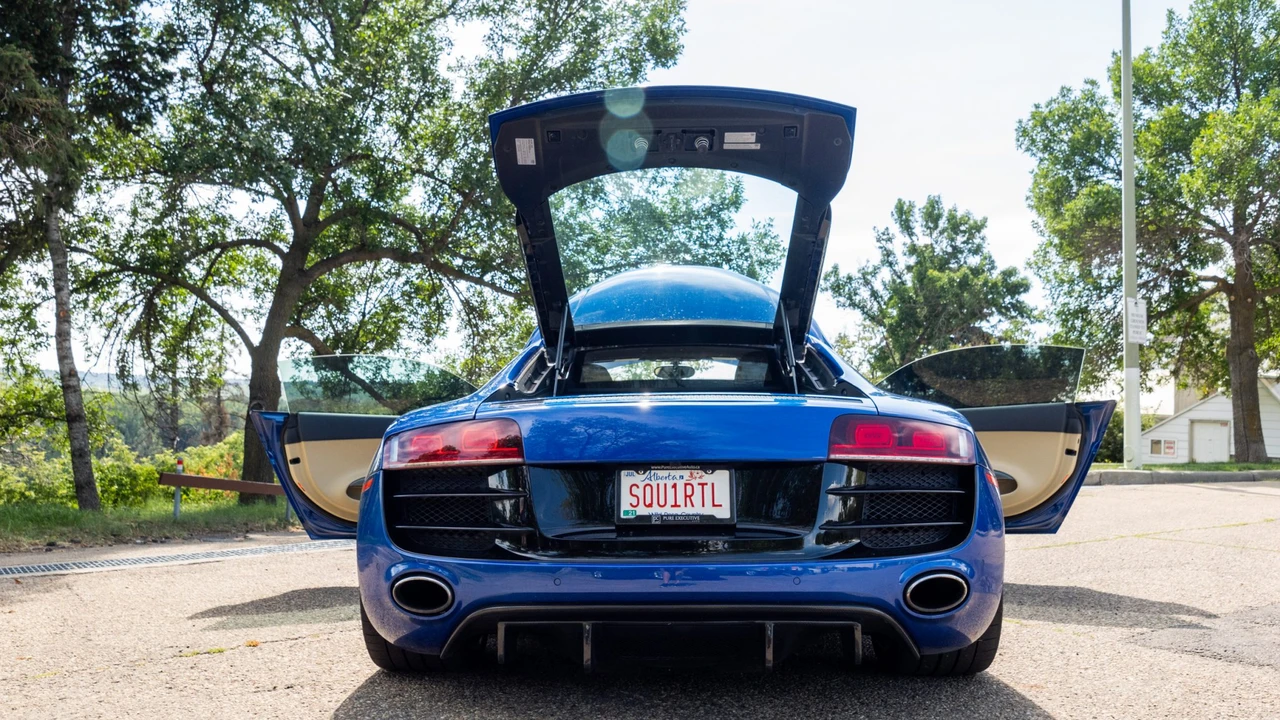 2010 Audi 42 R8 - Image 20 of 31