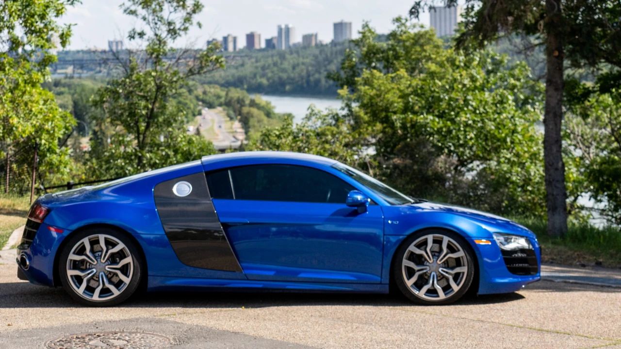 2010 Audi 42 R8 - Image 11 of 31