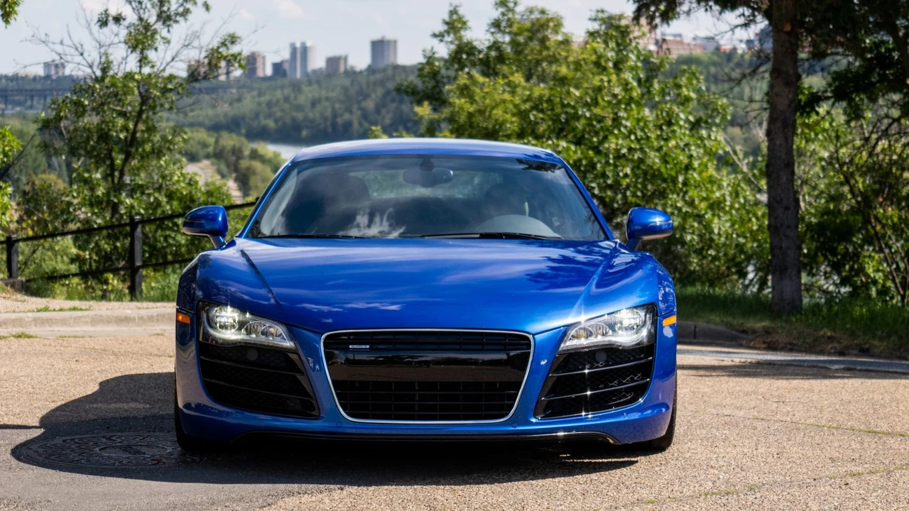 2010 Audi 42 R8 - Image 6 of 31