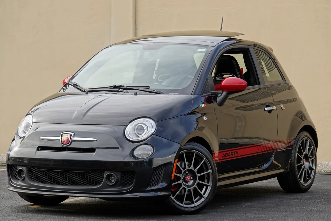 2013 Fiat Abarth 500 - Image 10 of 31