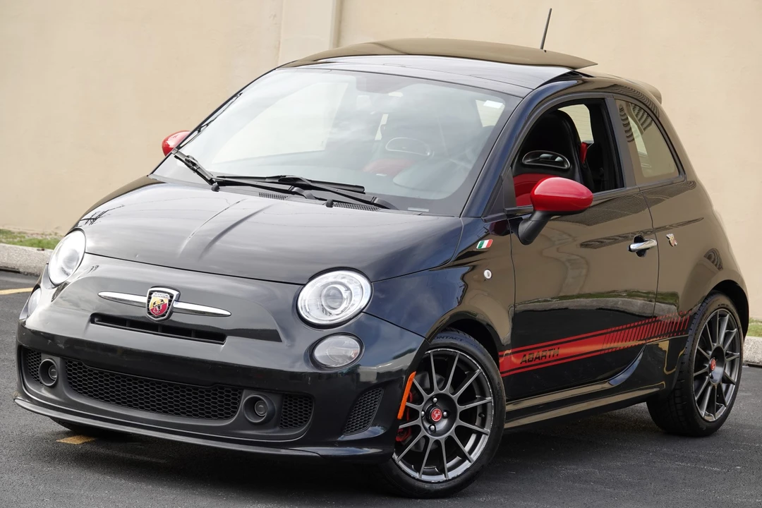 2013 Fiat Abarth 500 - Image 12 of 31