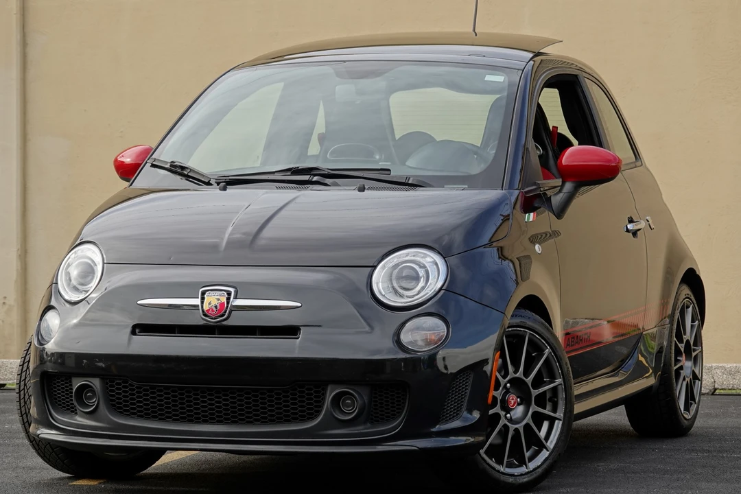 2013 Fiat Abarth 500 - Image 14 of 31