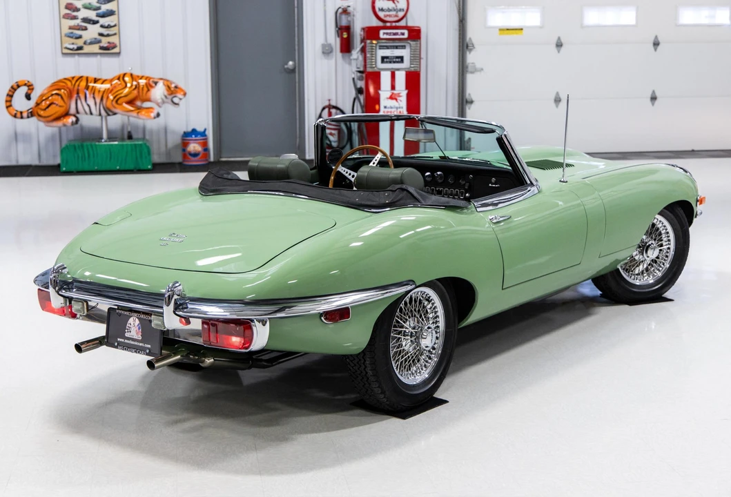 1969 Jaguar E-Type Series 2 - Image 6 of 31