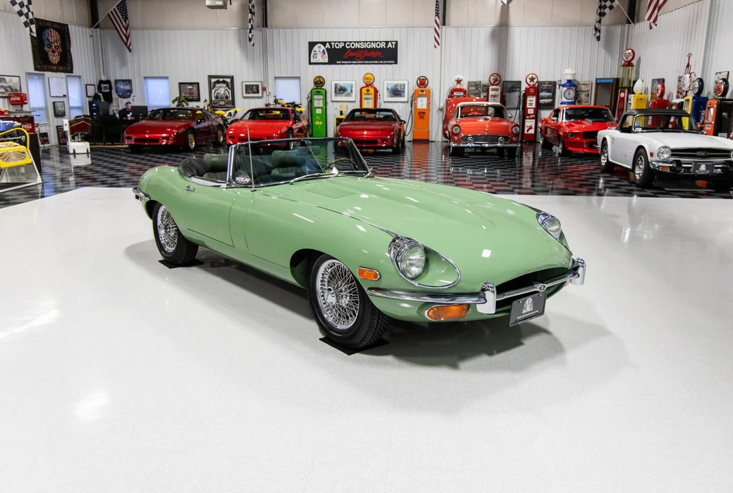 1969 Jaguar E-Type Series 2 - Image 25 of 31