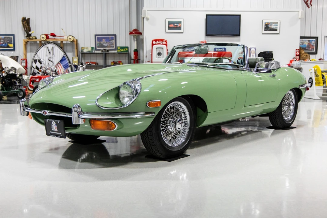 1969 Jaguar E-Type Series 2 - Image 28 of 31