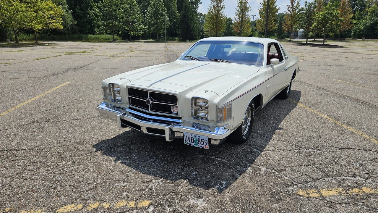 1979 Chrysler Cordoba - Image 2 of 31