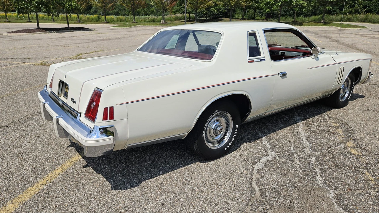 1979 Chrysler Cordoba - Image 13 of 31