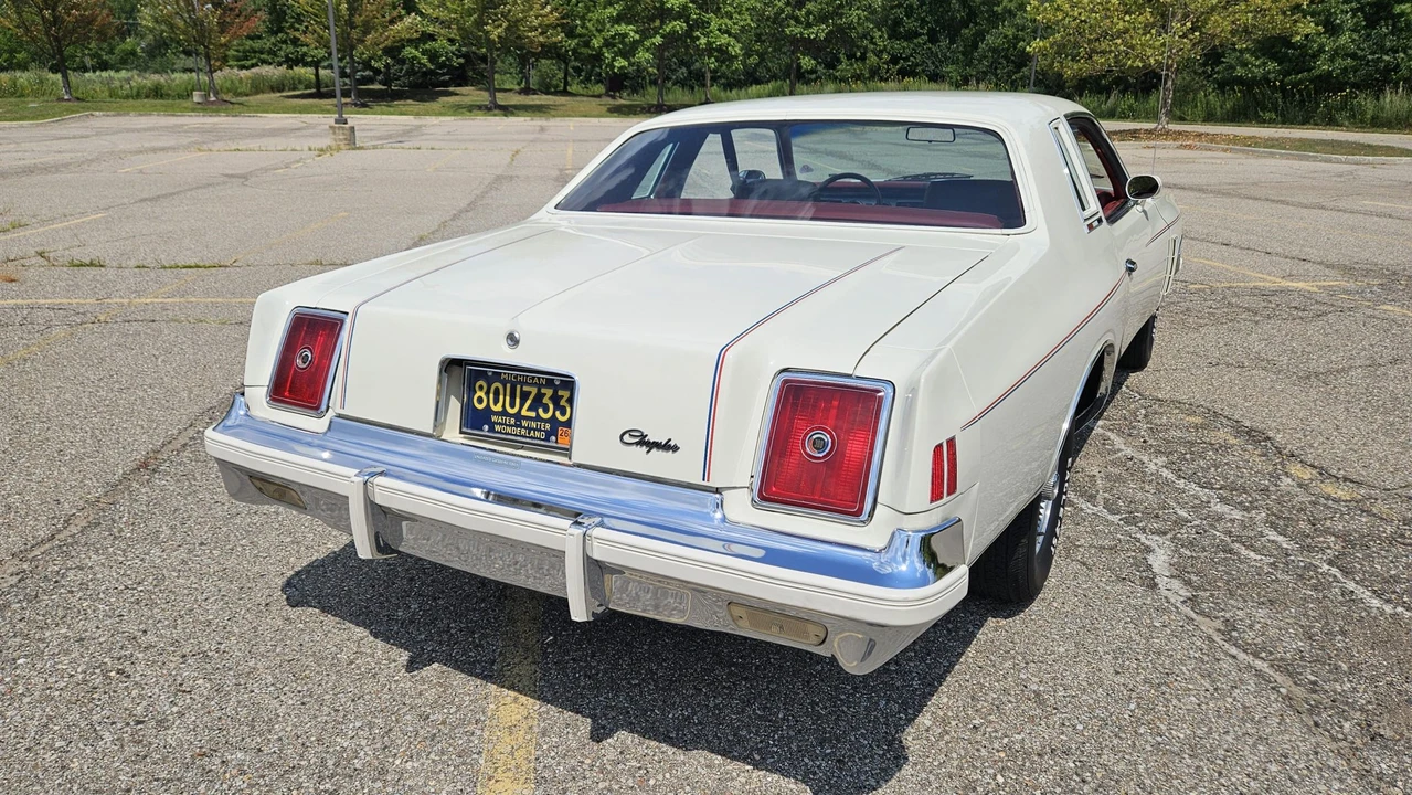1979 Chrysler Cordoba - Image 14 of 31