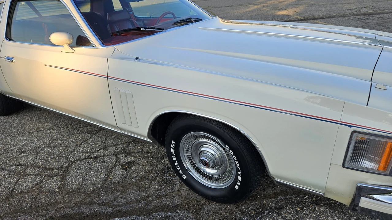 1979 Chrysler Cordoba - Image 26 of 31